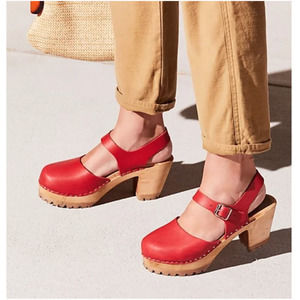 Free People MIA Abby Clog Red 37 NEW